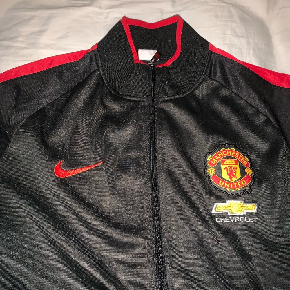 Nike Chevrolet Manchester soccer medium jacket